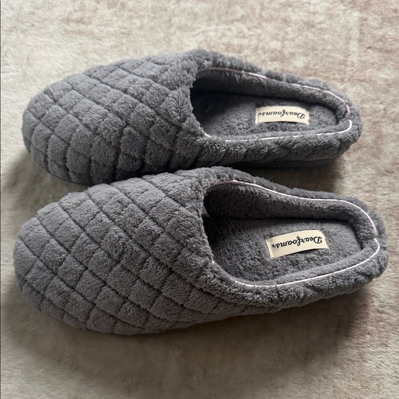 Dearfoams Women's Leslie Washable Memory Foam Terry Clog With Wide Widths 9-10 - Picture 2 of 6